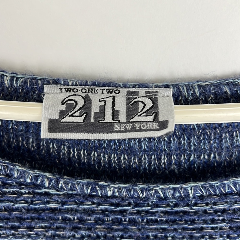 212 New York long sleeve lightweight SOFT sweater blue M - Picture 9 of 9